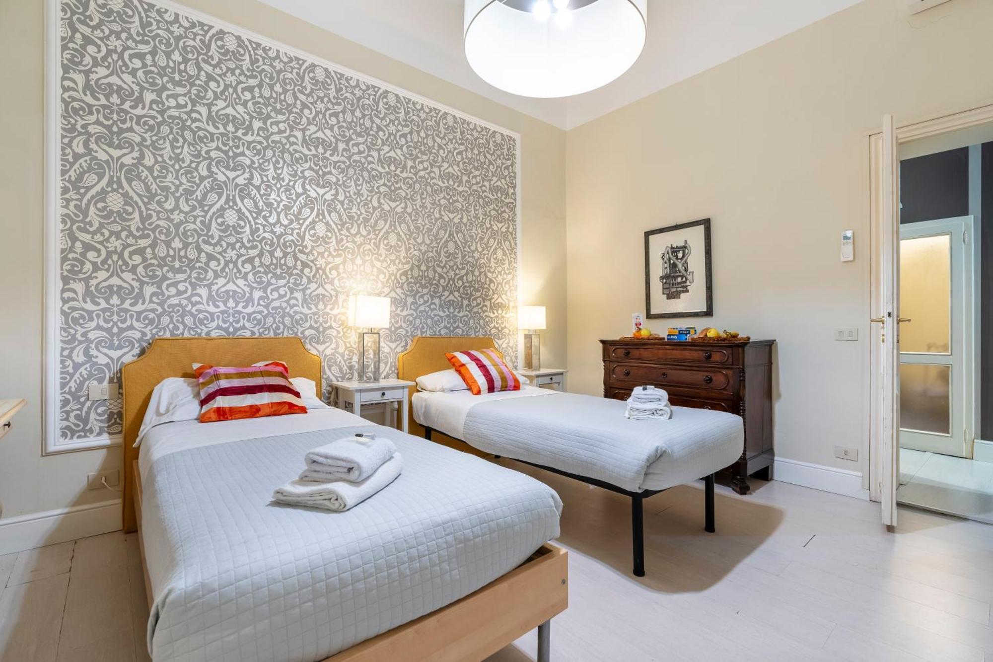 Historic Borgo Ognissanti, 8 *