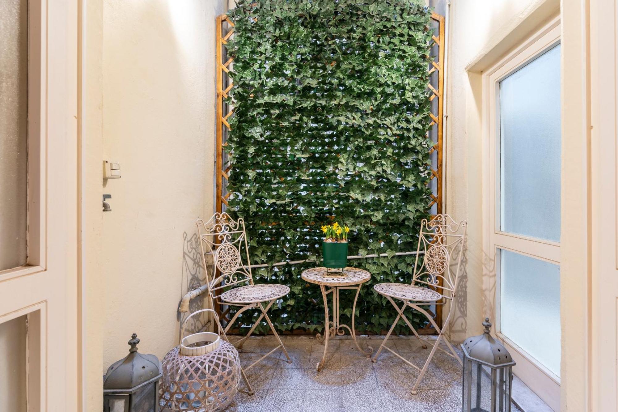 Apartment Historic Borgo Ognissanti, 8 *