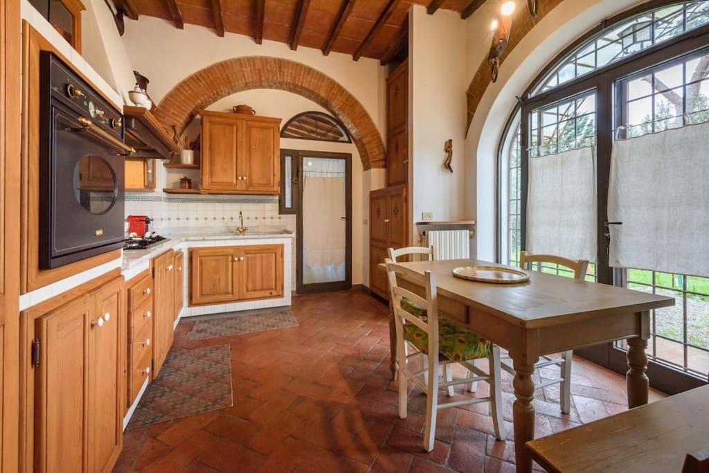 Il Portico Sui Colli Giardino Privato E Posto Auto Florence