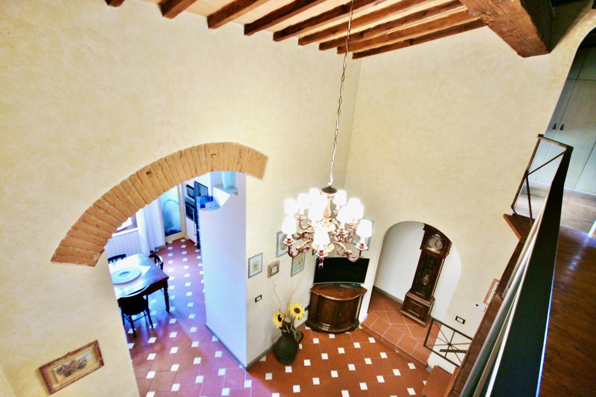 Typical In The Historic Centre Apartment *