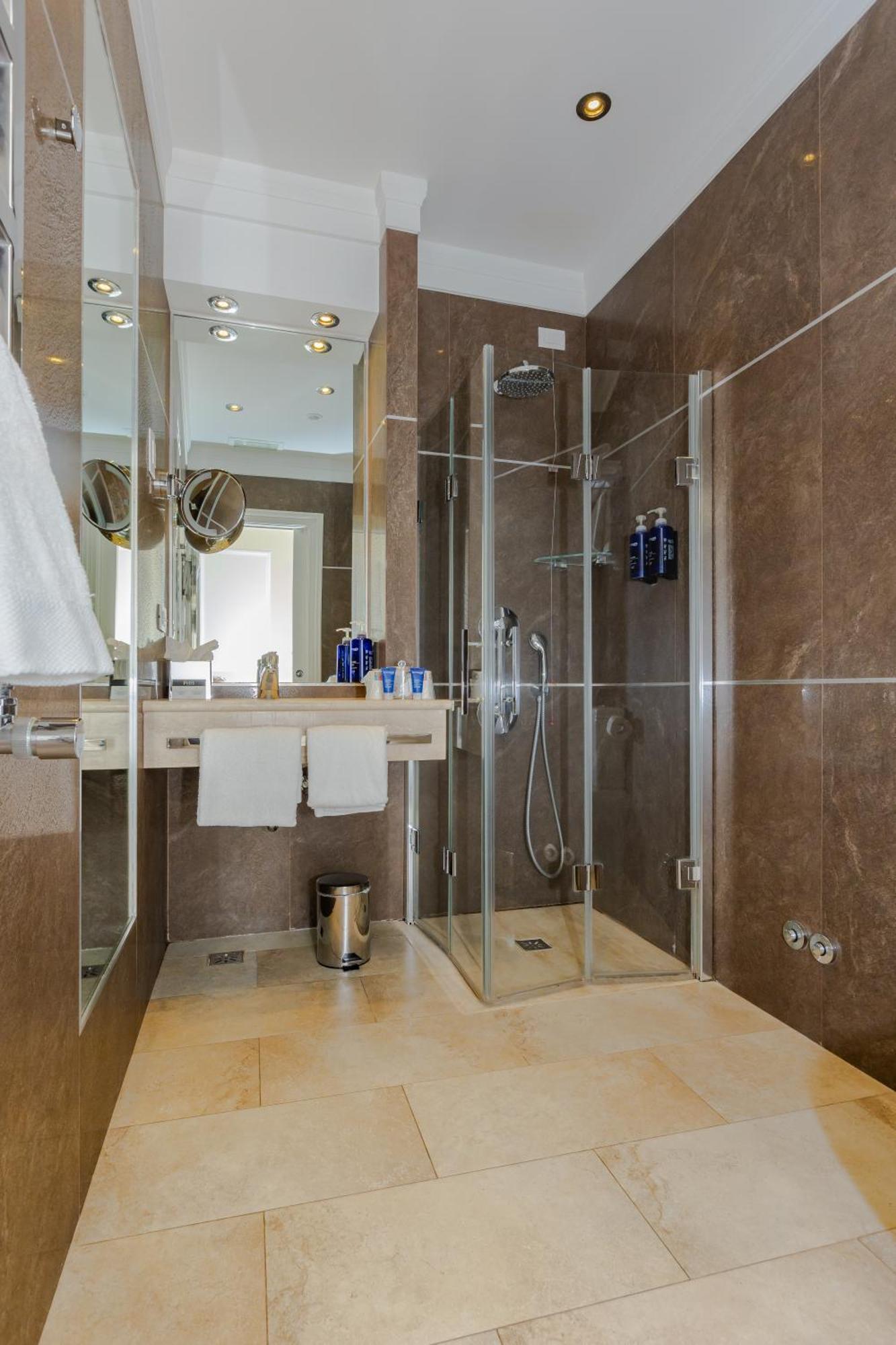 Hotel Fh55 Calzaiuoli 4*