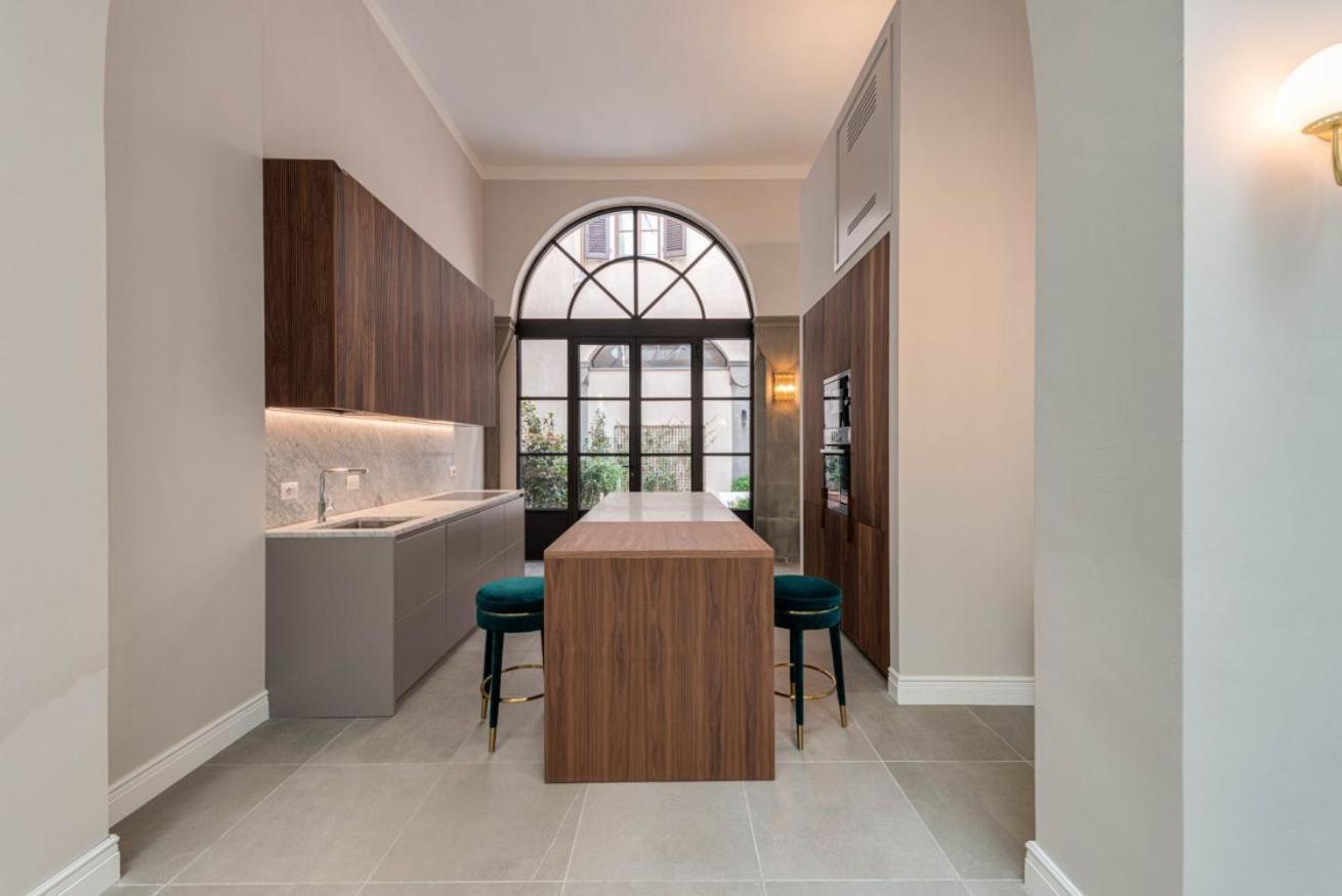Apartment Palazzo Pazzi Vitali Luxury In *