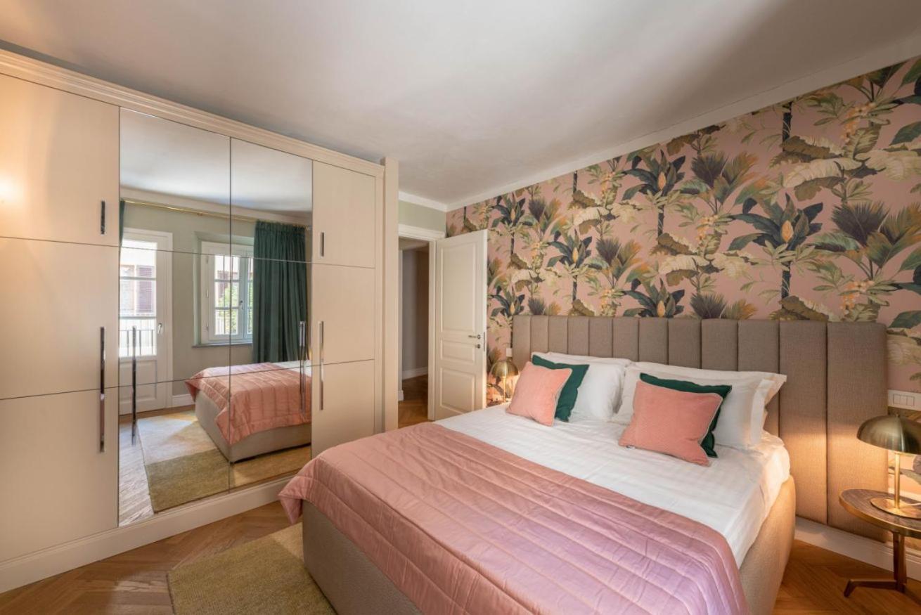 Palazzo Pazzi Vitali Luxury In Florence