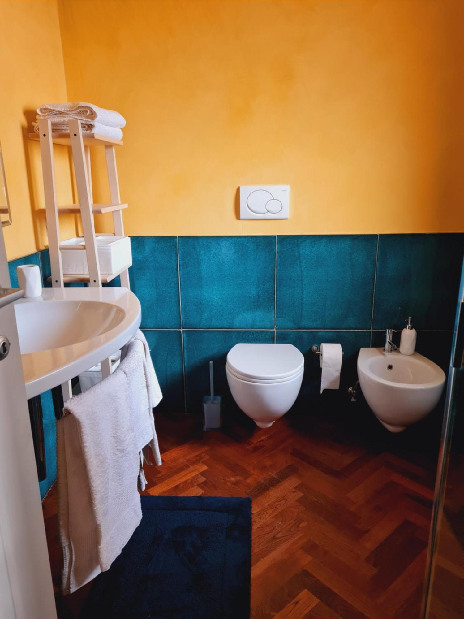 Mansarda Luminosa E Confortevole