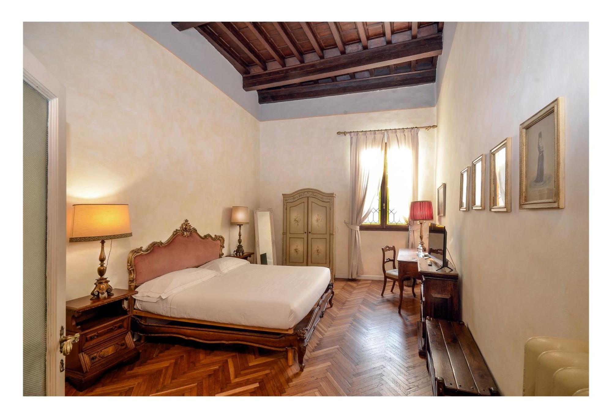 Apartment Duomo Luxury Florence