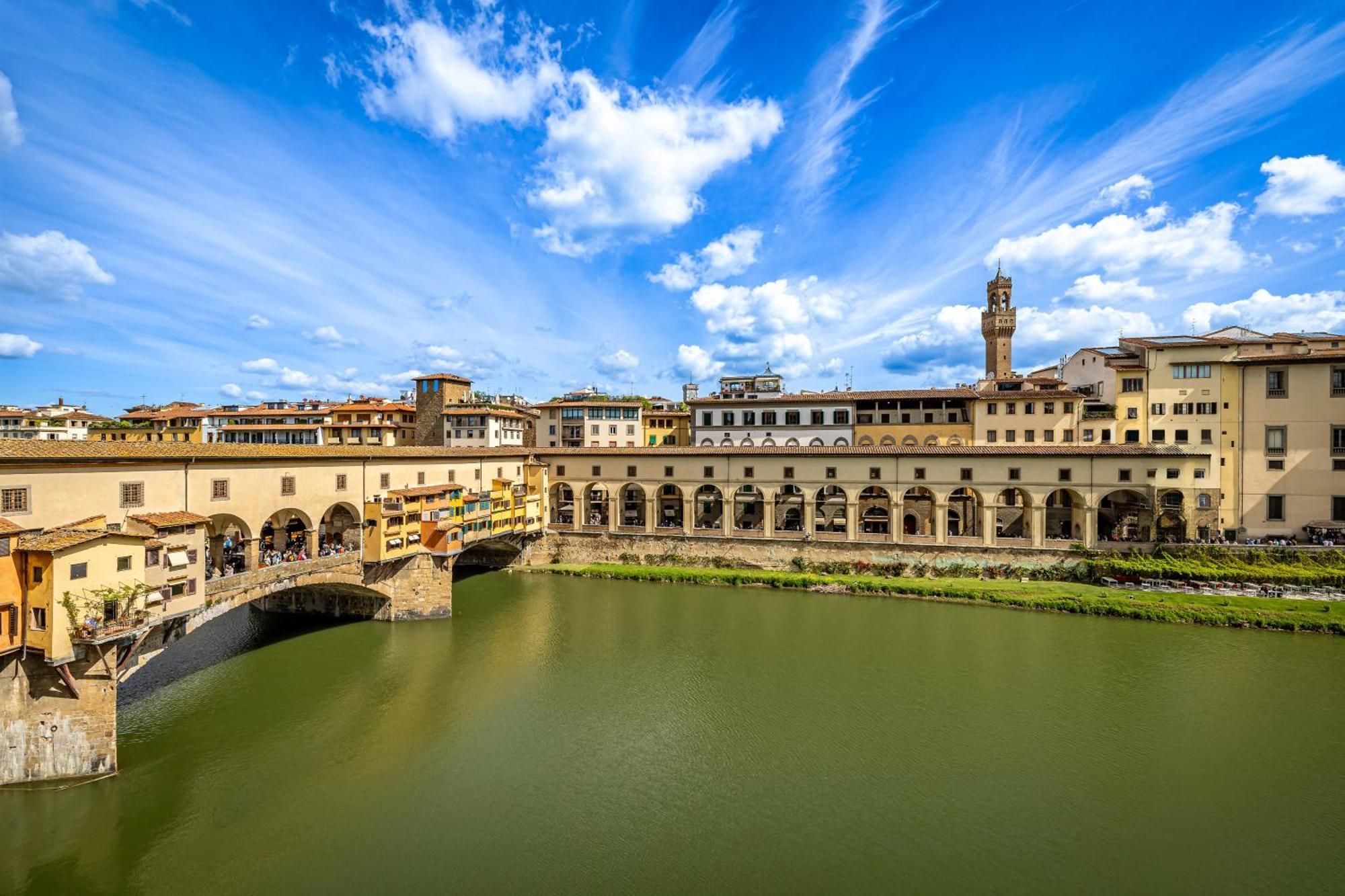Apartment Yd Balcony On Pontevecchio View Florence
