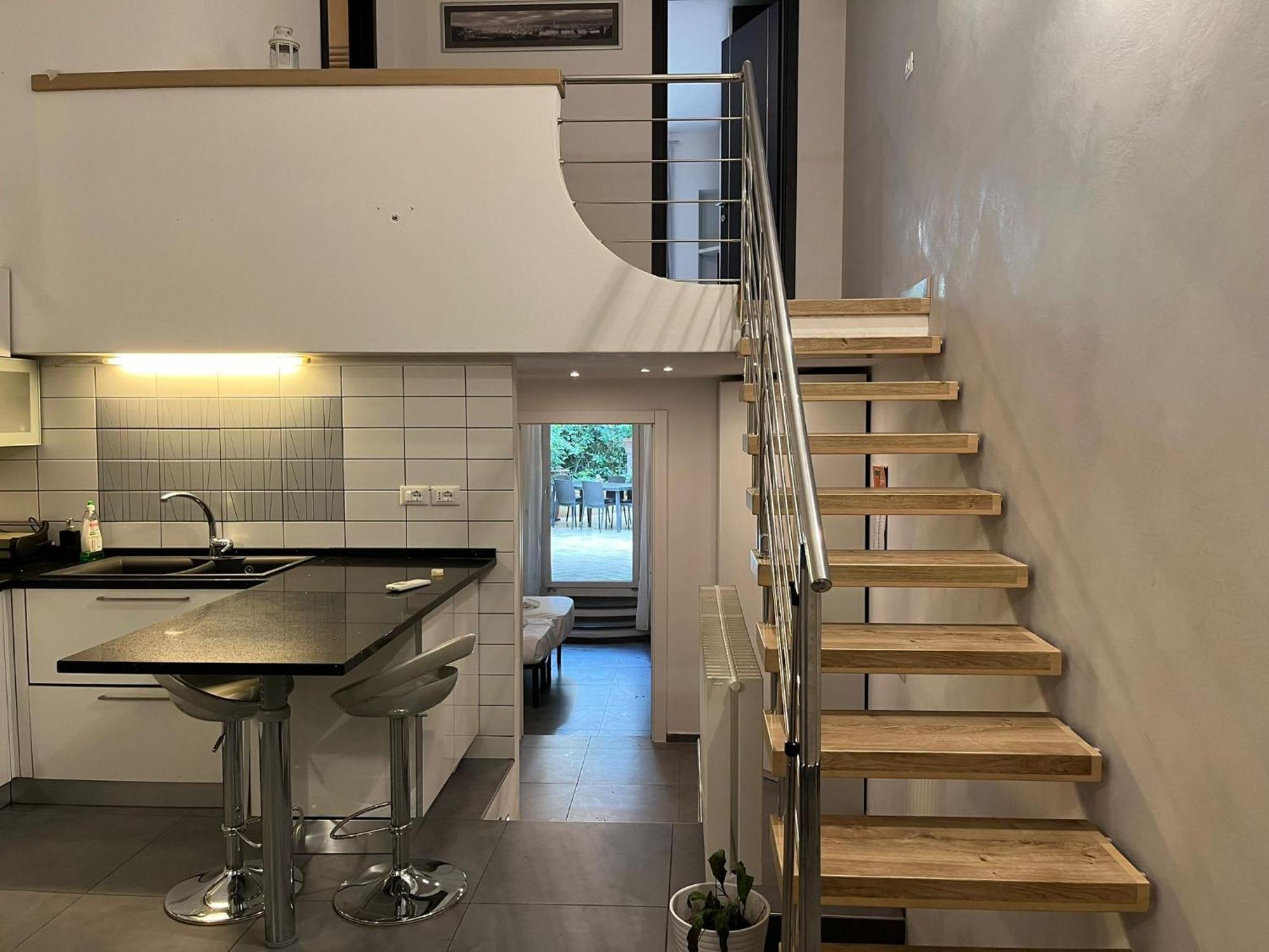Exquisite 2br Nearby Borgo San Frediano Apartment