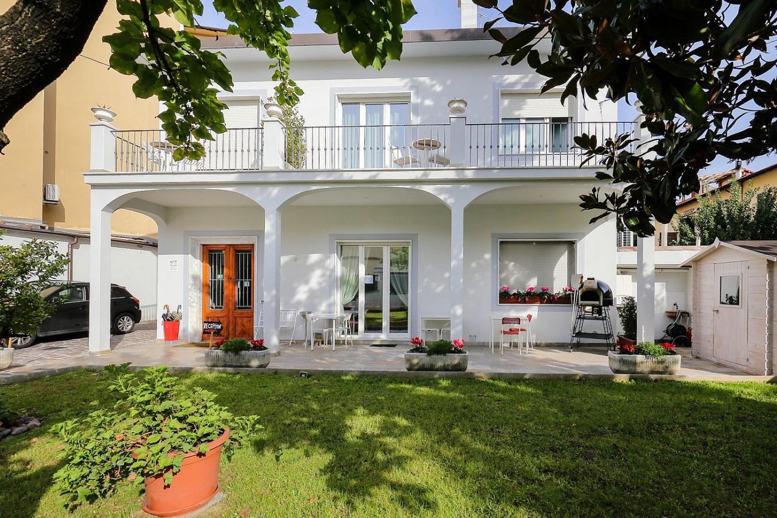 Comfort Bed & Breakfast 2*