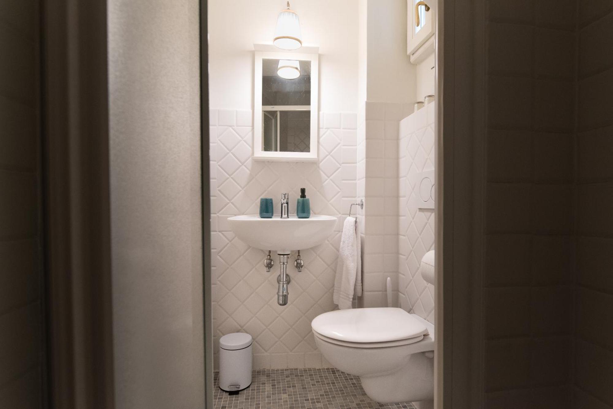 Santo Spirito Frescoed 6 Sleeps Apartment