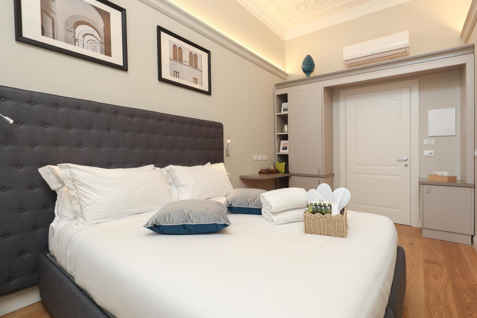 N7 Guest house *