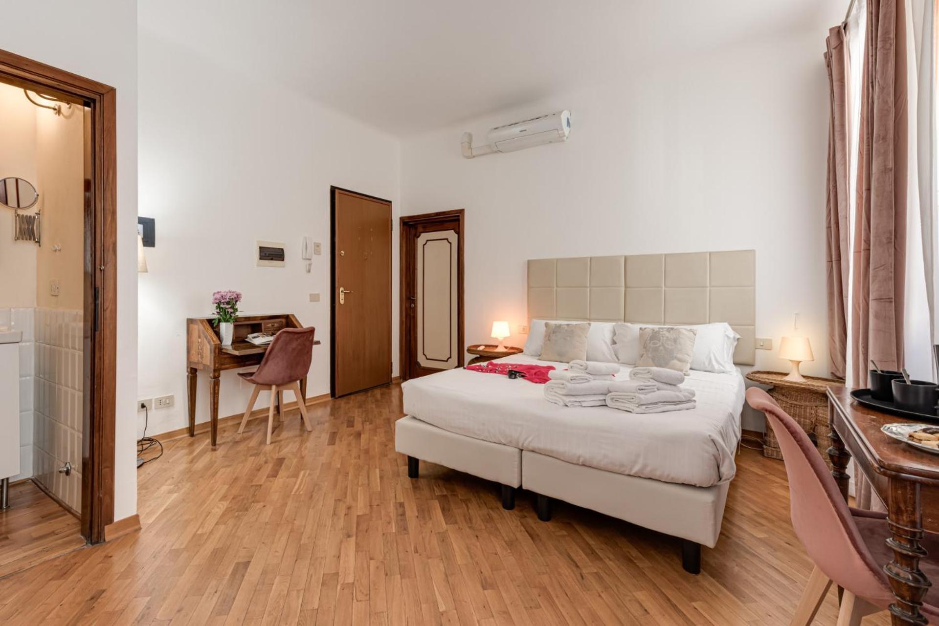 Leonardino - Sweet Dreams In Apartment Florence