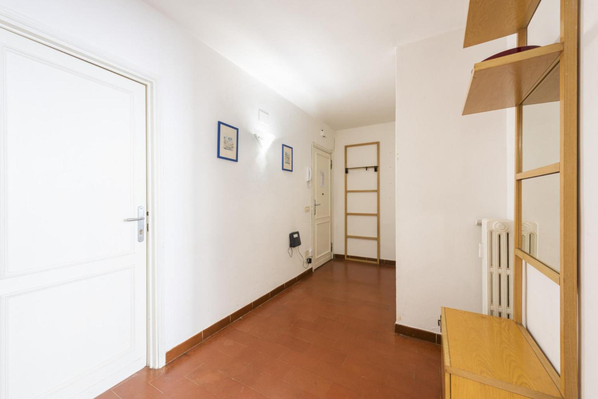 - Rucellai 1bd * Firenze