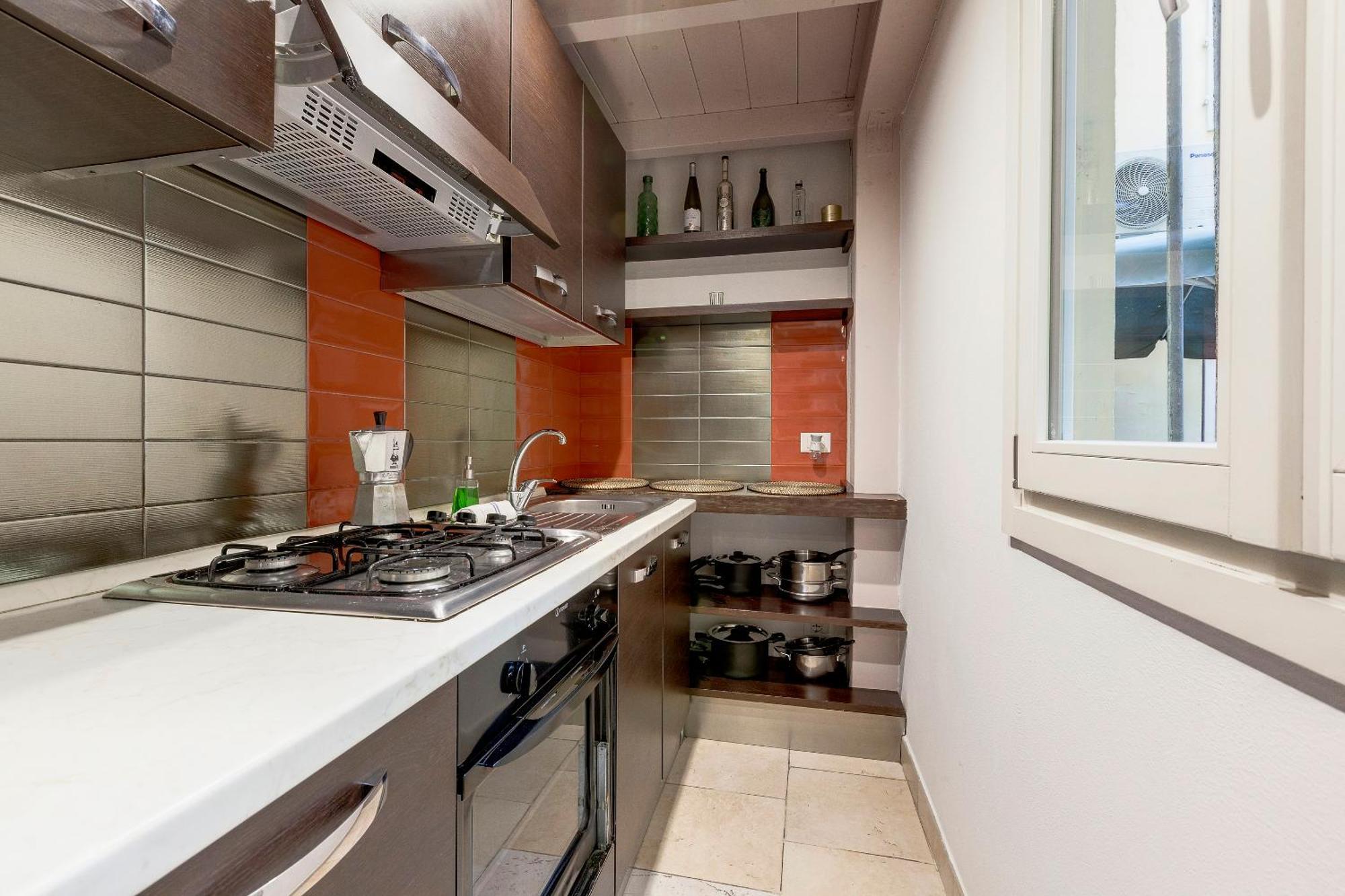 Apartment Servi 7c *