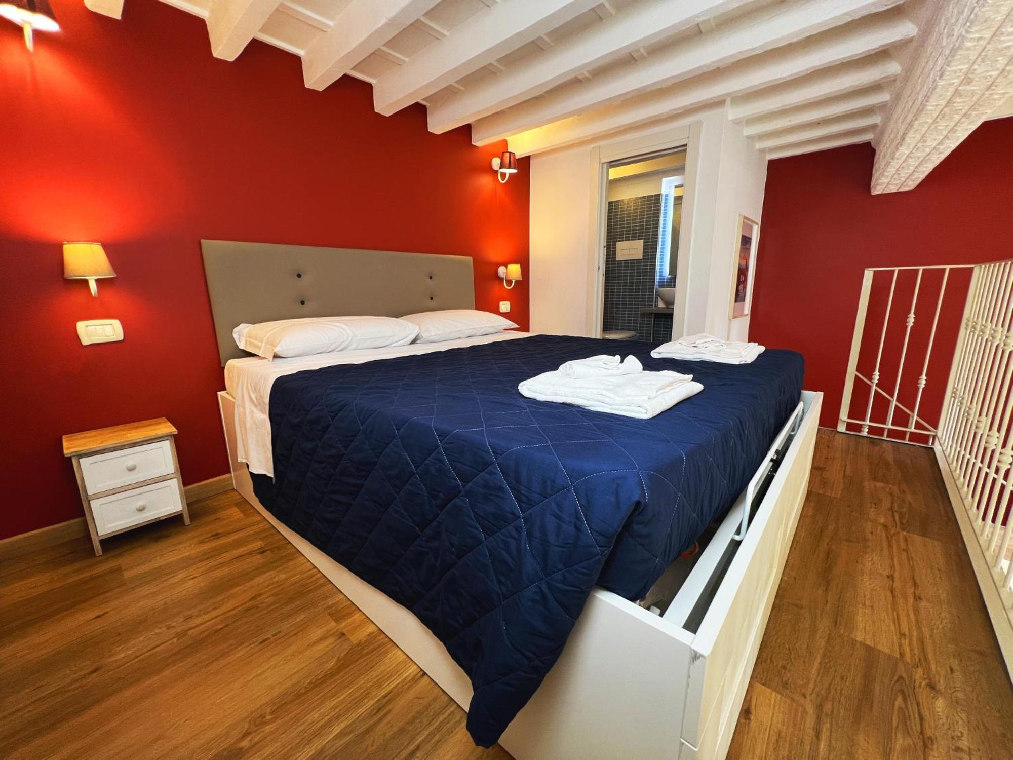 Loft In Apartment