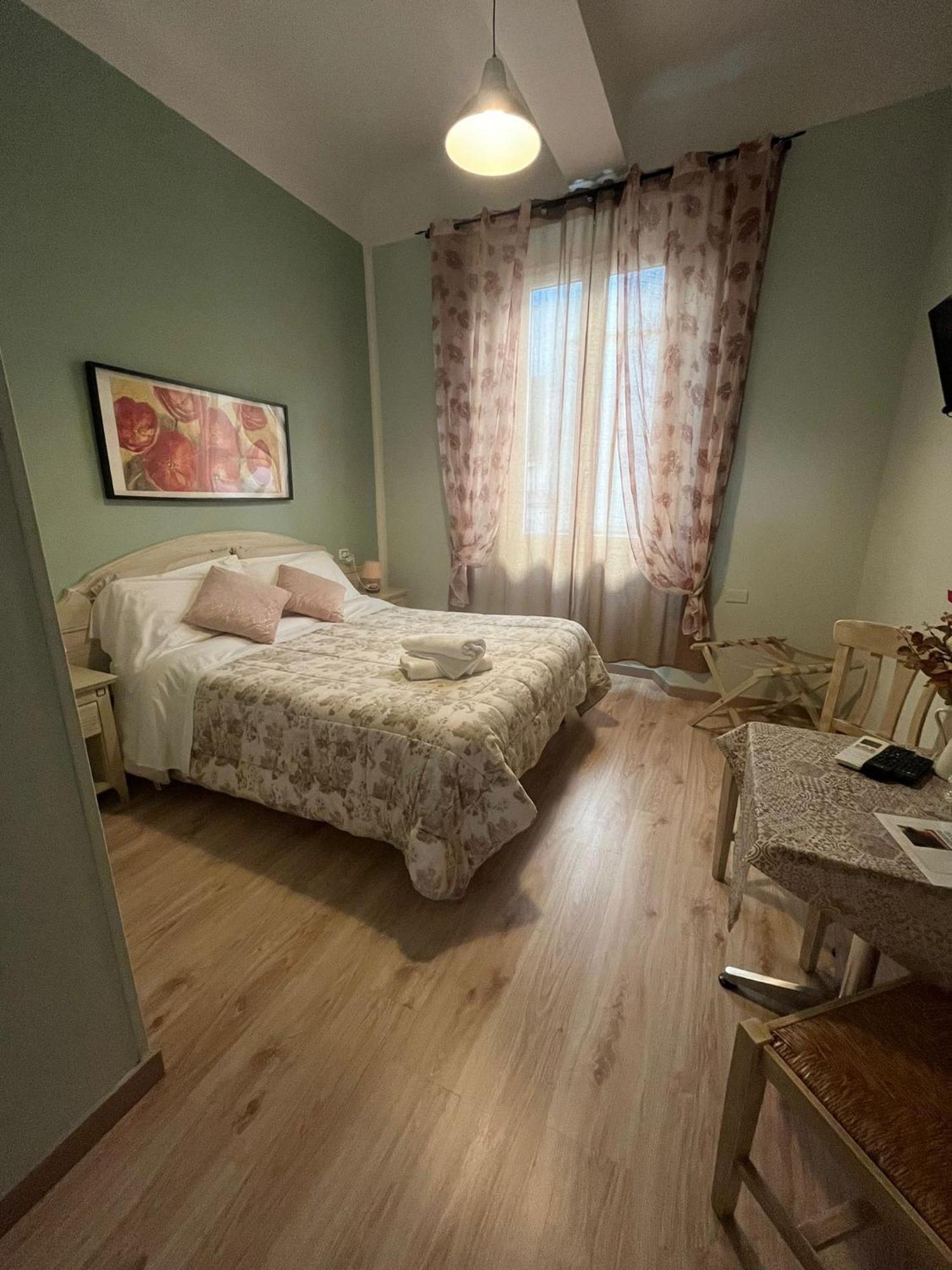 Cicerone Bed & Breakfast 3*