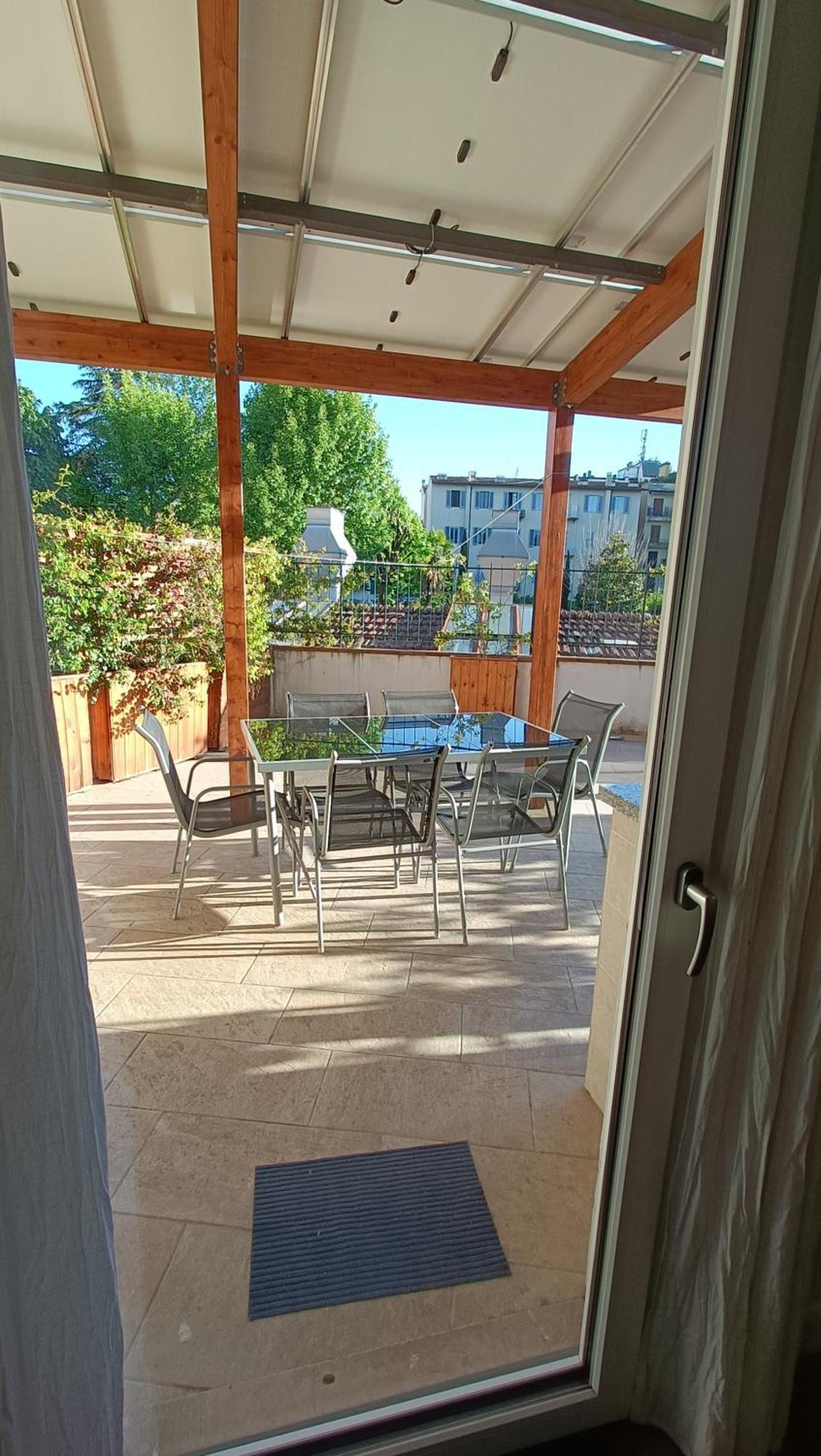 Tuscan Sun Apartment Florence