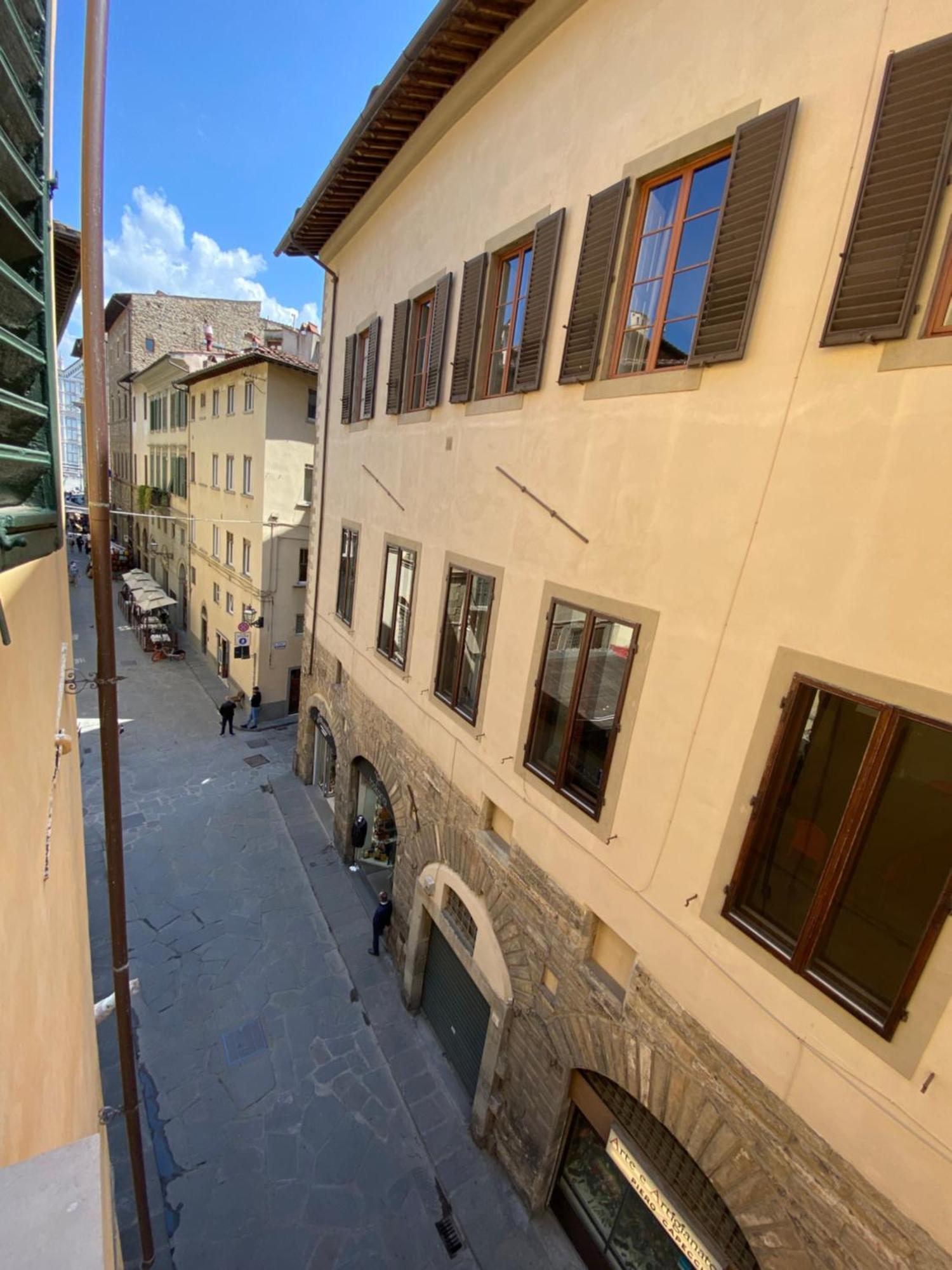Borgo Dei Greci 16 Ii Piano * Firenze