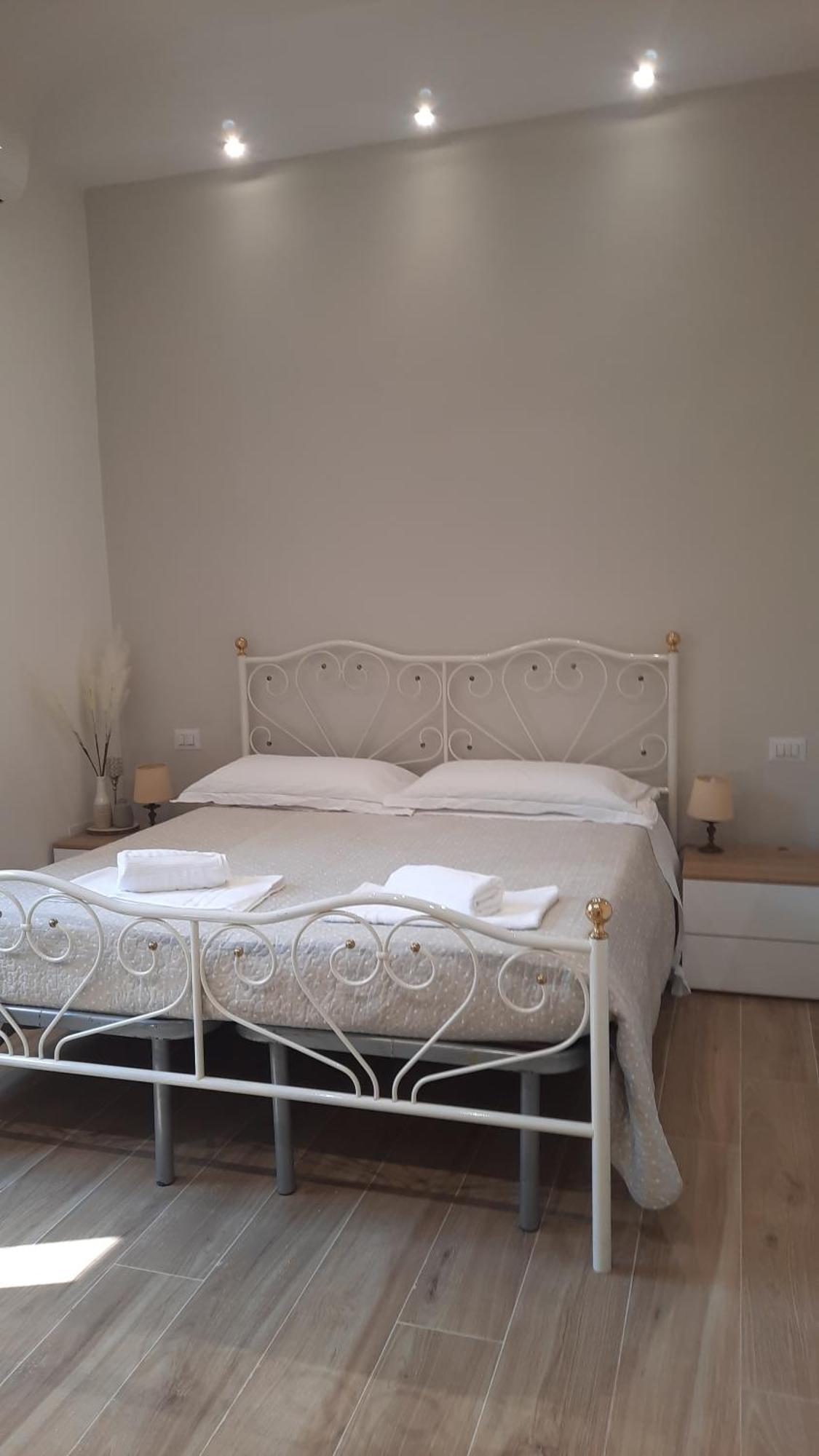 Garden House : A Un Paso Dal Centro Storico Apartment *