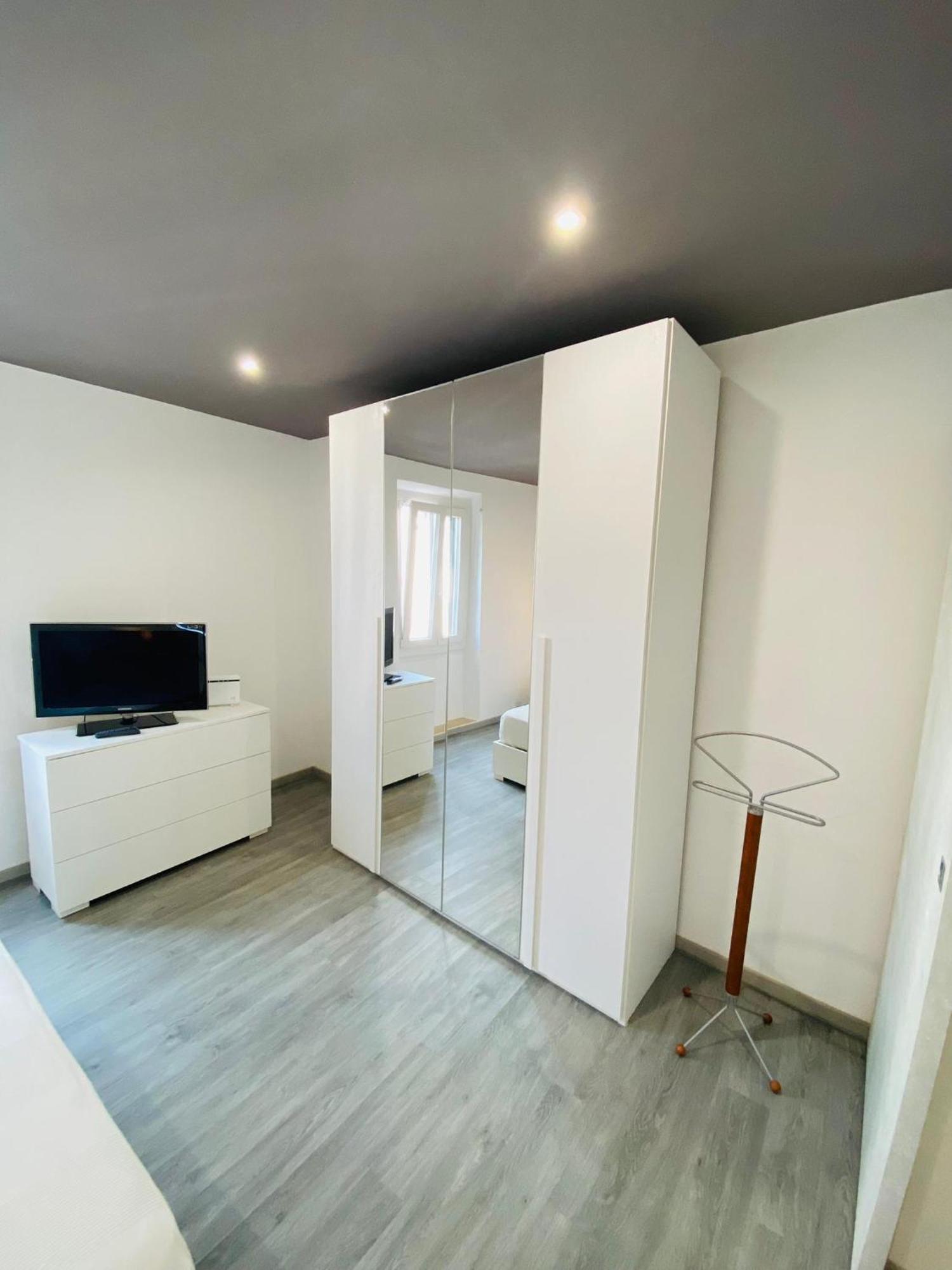All'angolo Toselli Apartment *