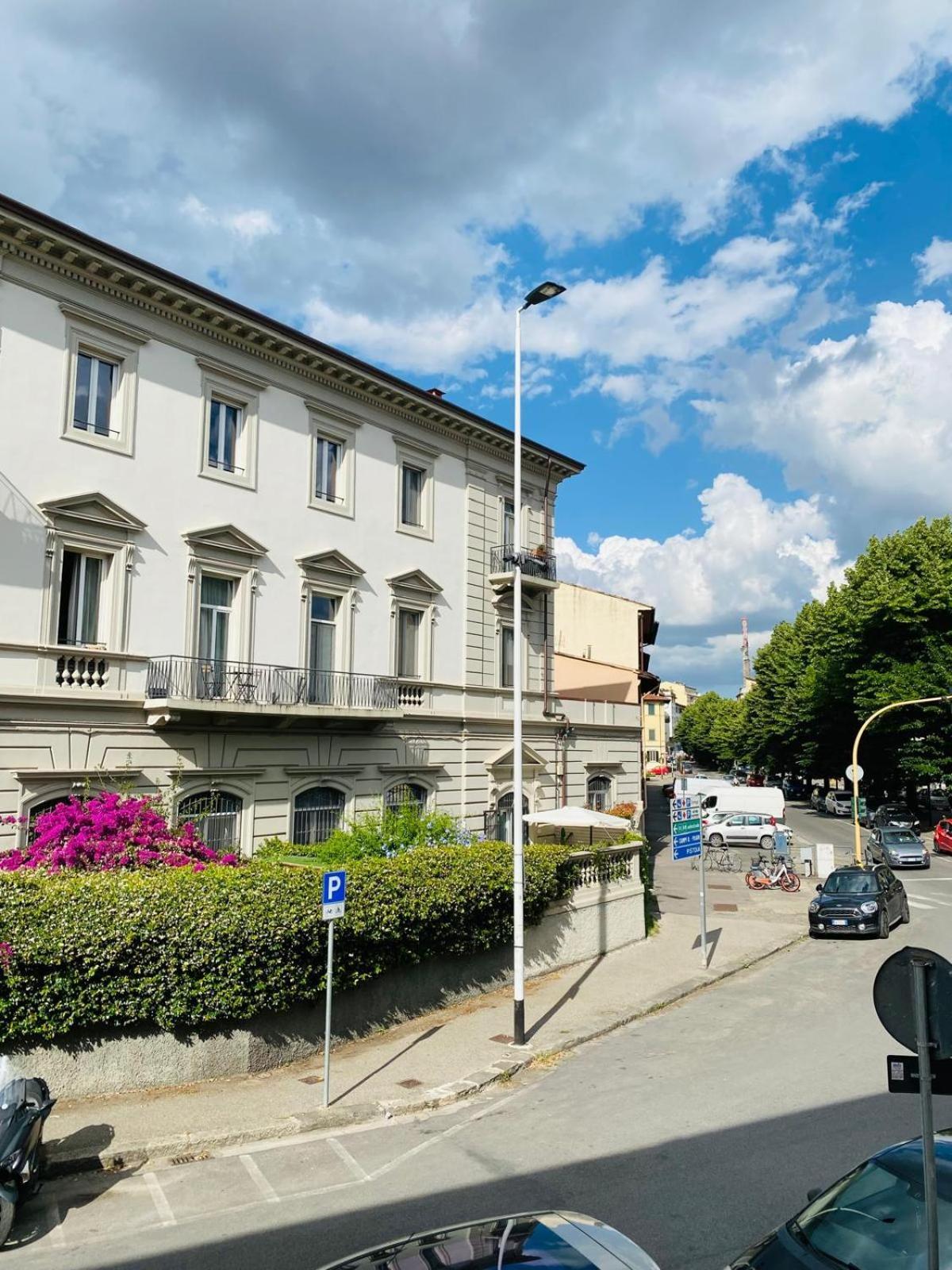 Apartment All'angolo Toselli