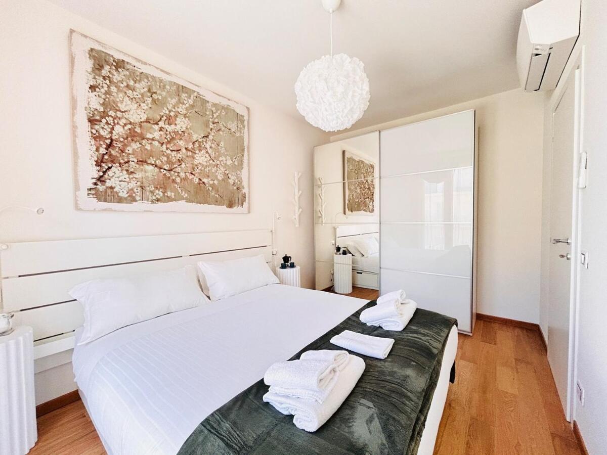 Homeby, Terrace Francesca Florence