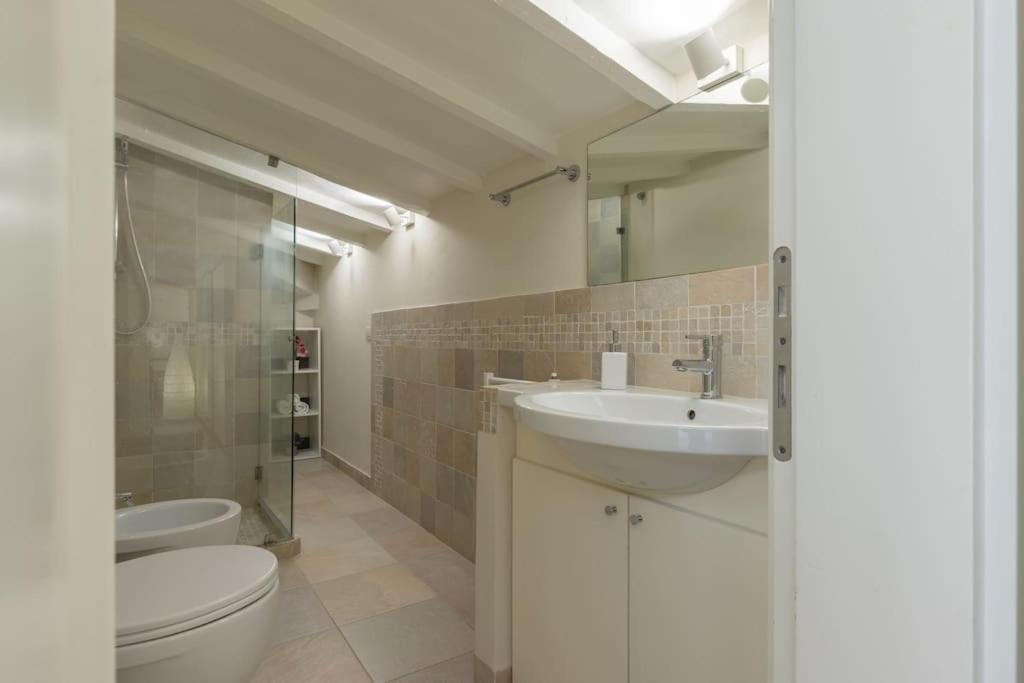 Ammirato Duplex In Apartment