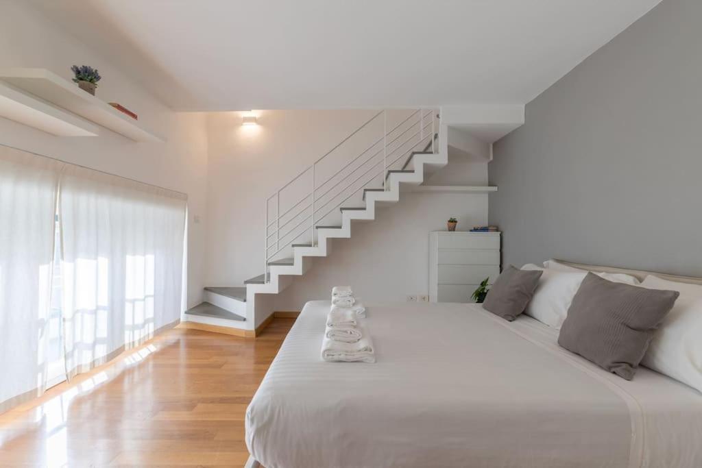 Ammirato Duplex In Florence
