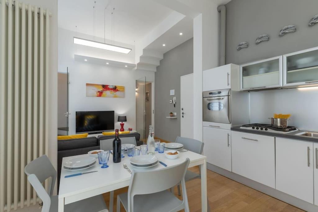 Ammirato Duplex In *