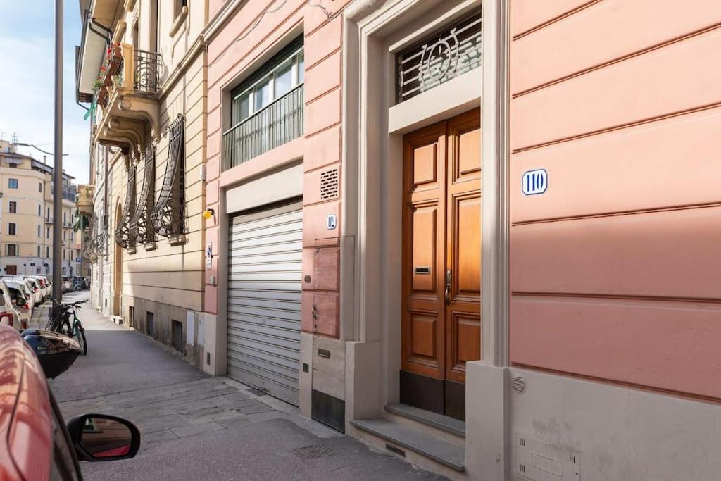 Ammirato Duplex In Apartment *