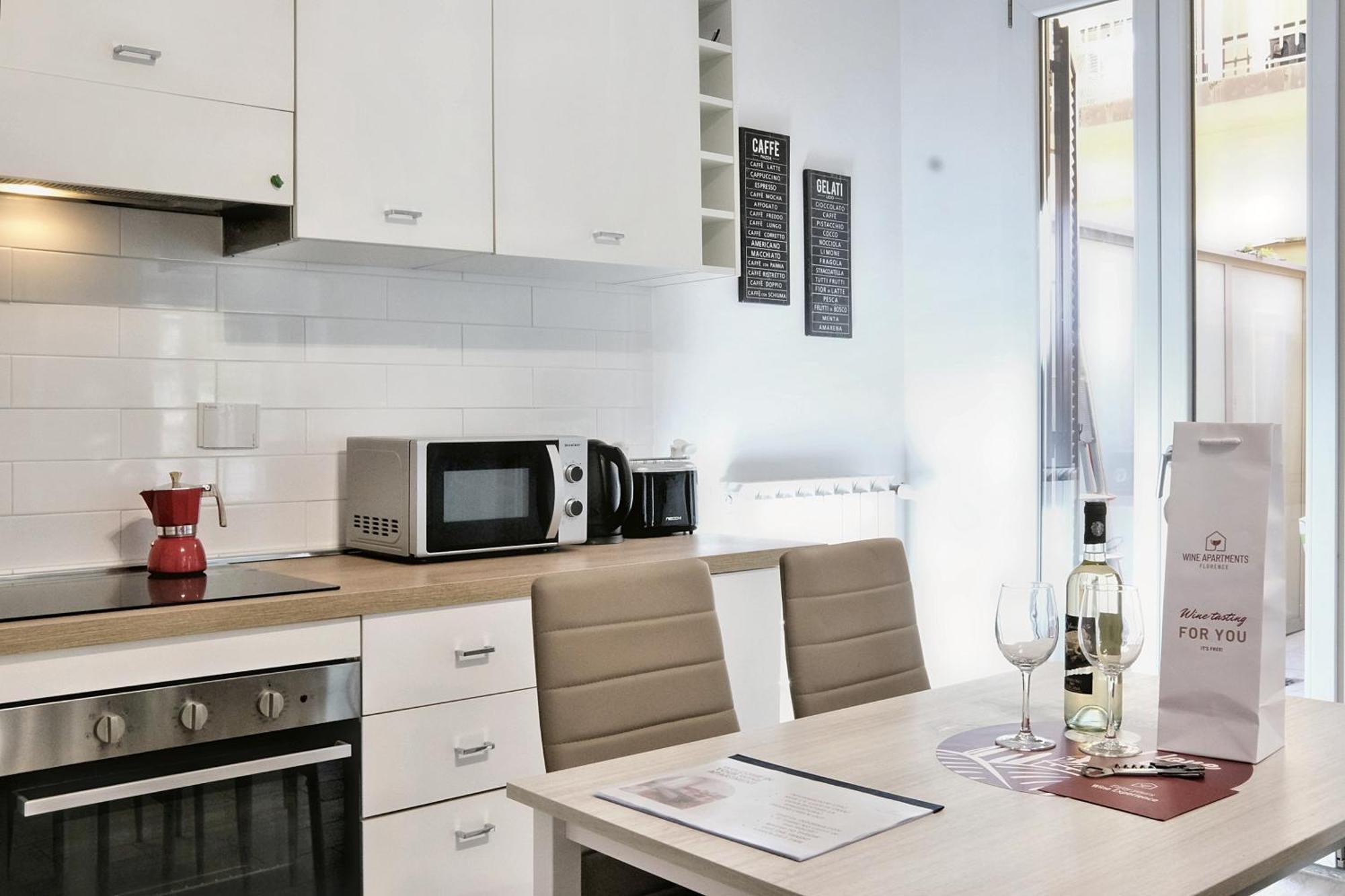 Wine Bardolino Apartment Florence