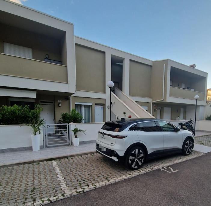 Apartment Luigi's Careggi Rifredi E Posto Auto Florence