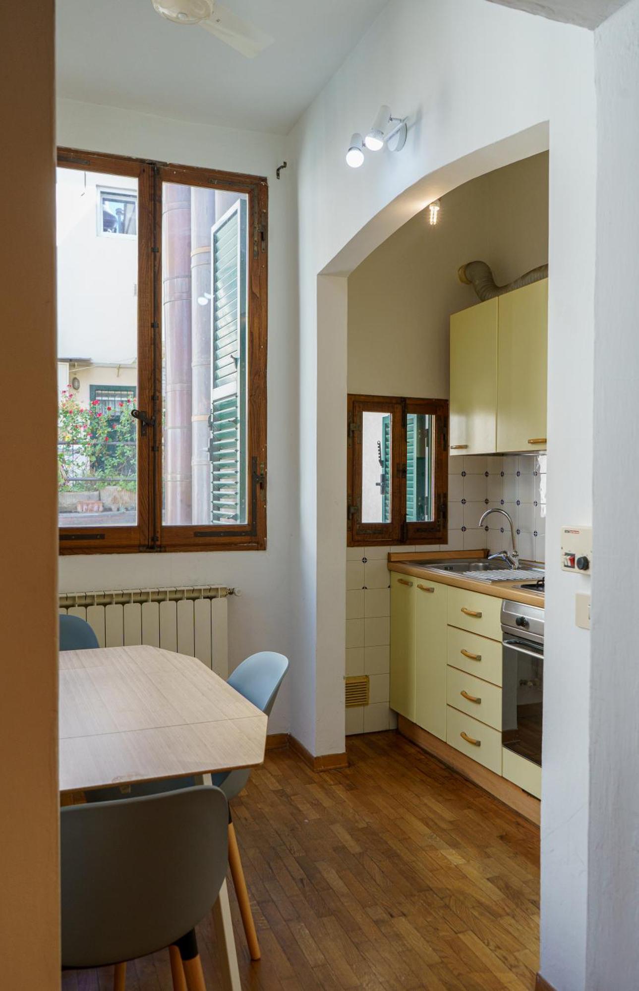 Apartment 1 Bedroom In The Center Florence