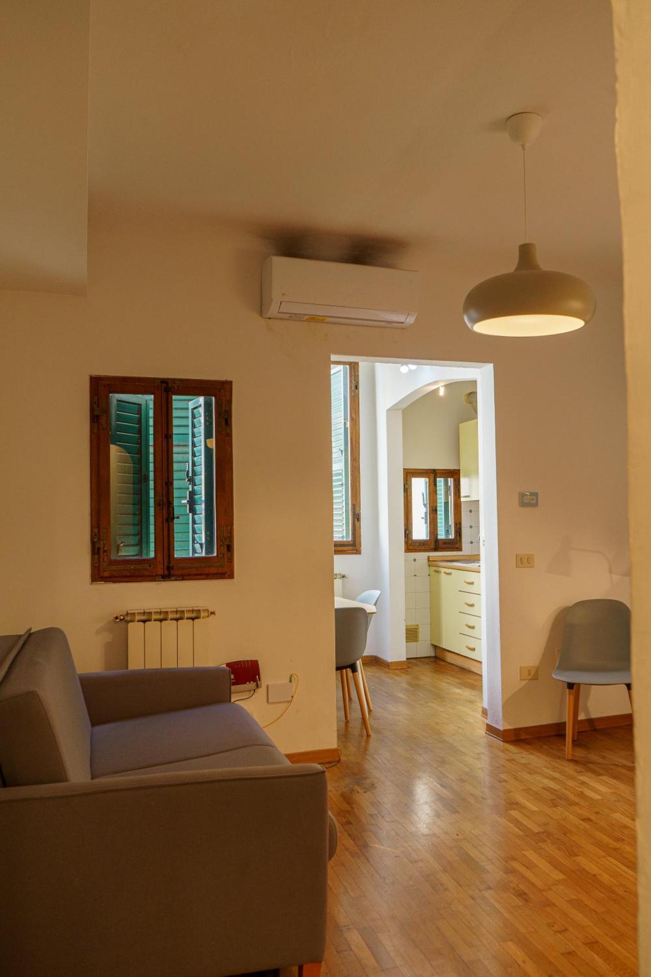 1 Bedroom In The Center Florence