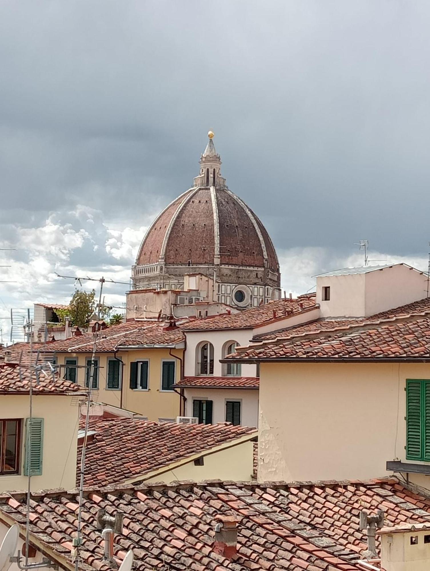 Sant'ambrogio Gem - Chic Nest Apartment