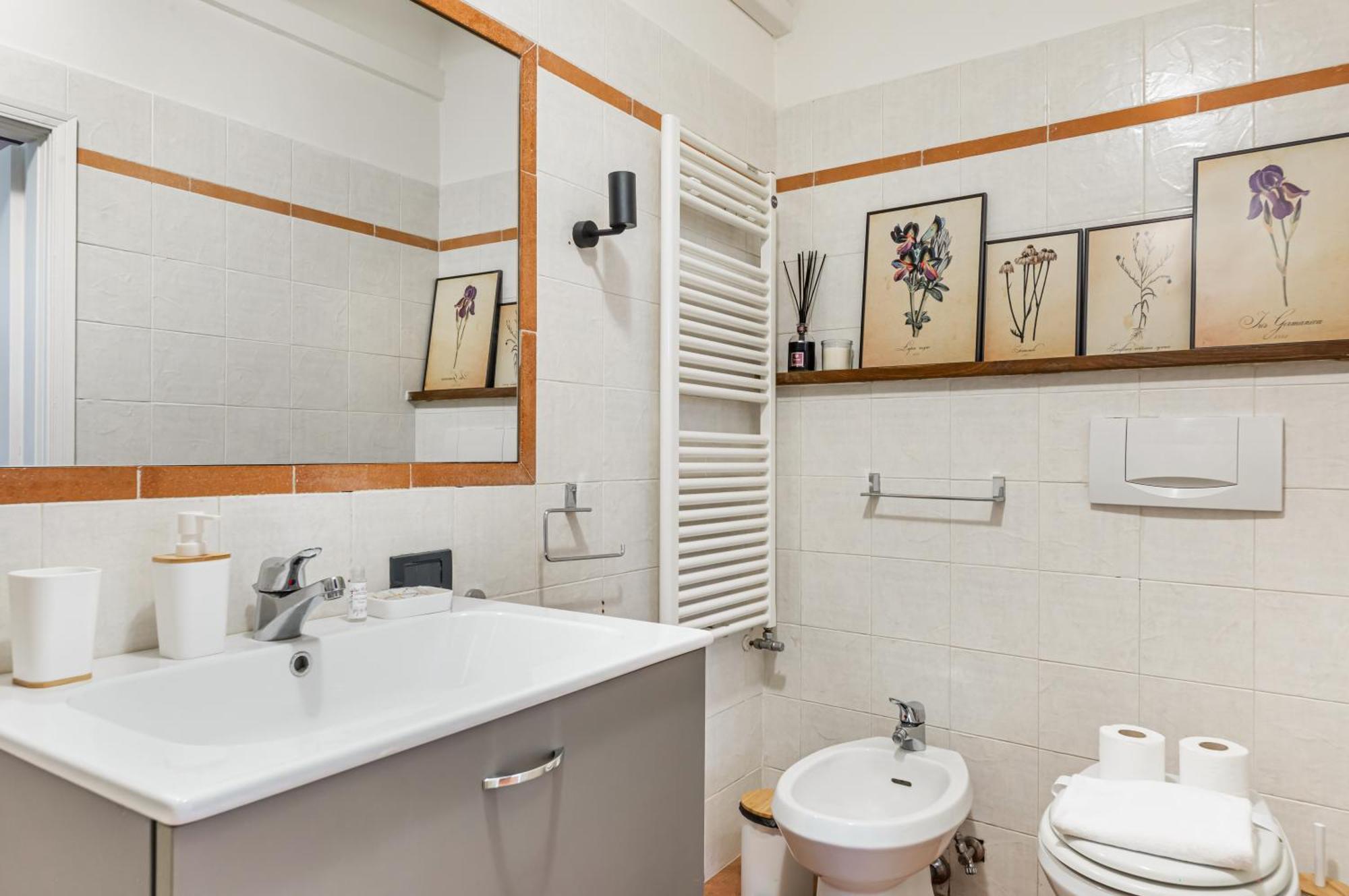 Apartment Sant'ambrogio Gem - Chic Nest Florence