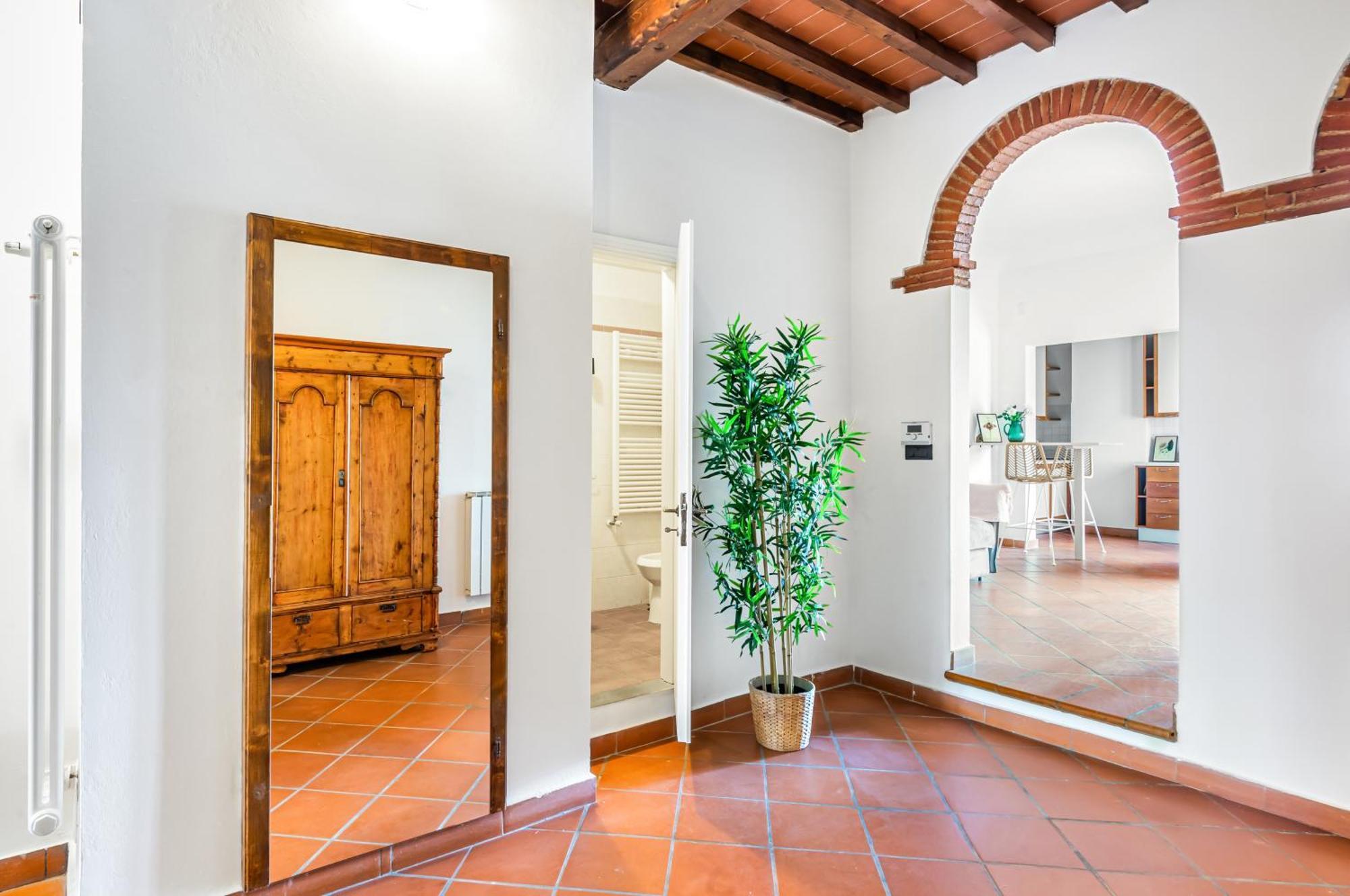 Apartment Sant'ambrogio Gem - Chic Nest Florence