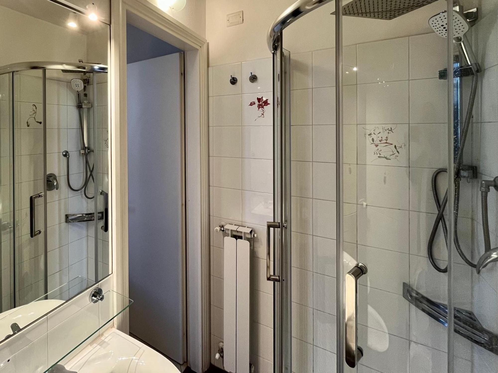 Arno Boutique Hotel *
