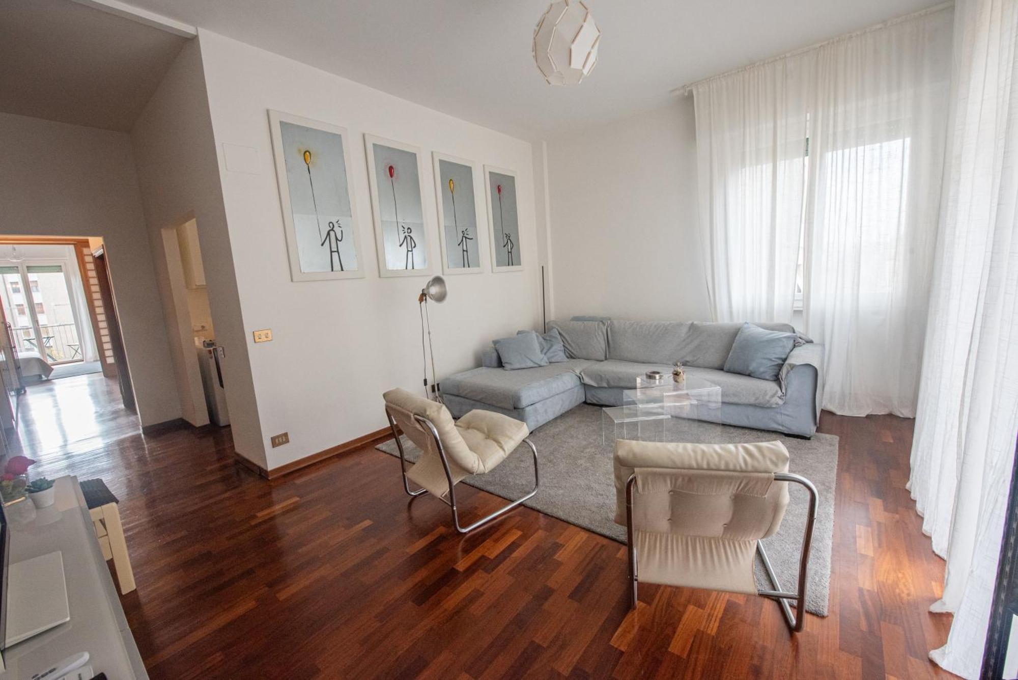 Artisti, Cozy Flat In Appartamento *