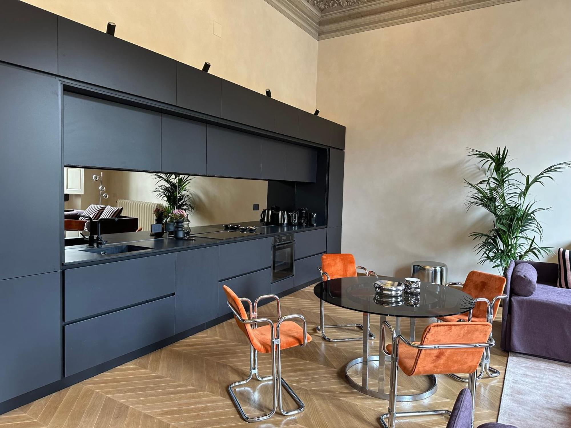 La Renaissance - Luxury House In Heart