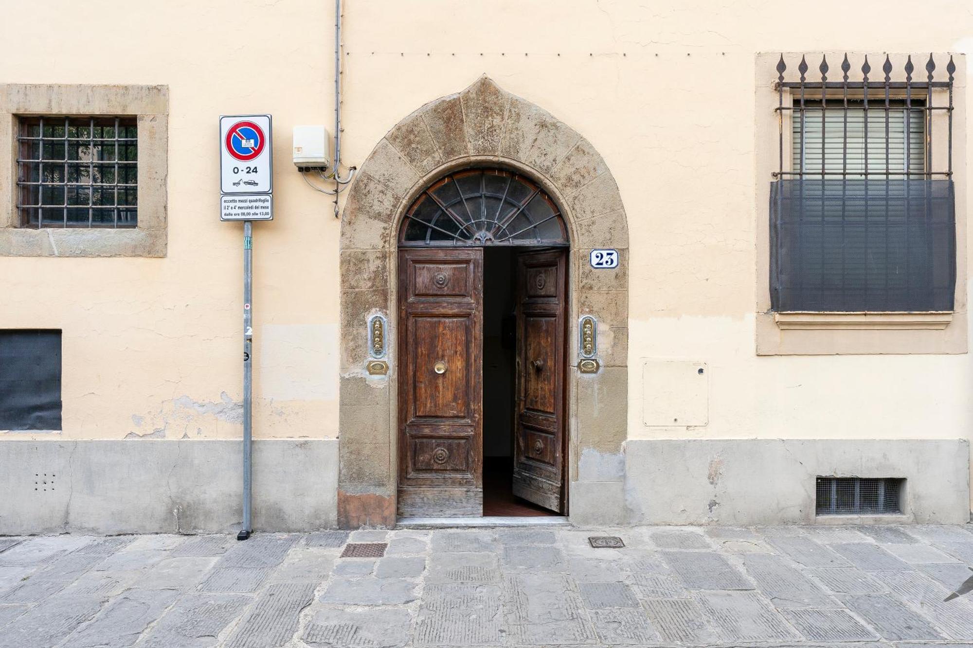 Piazza Santo Spirito Con 2 Matrimoniali *