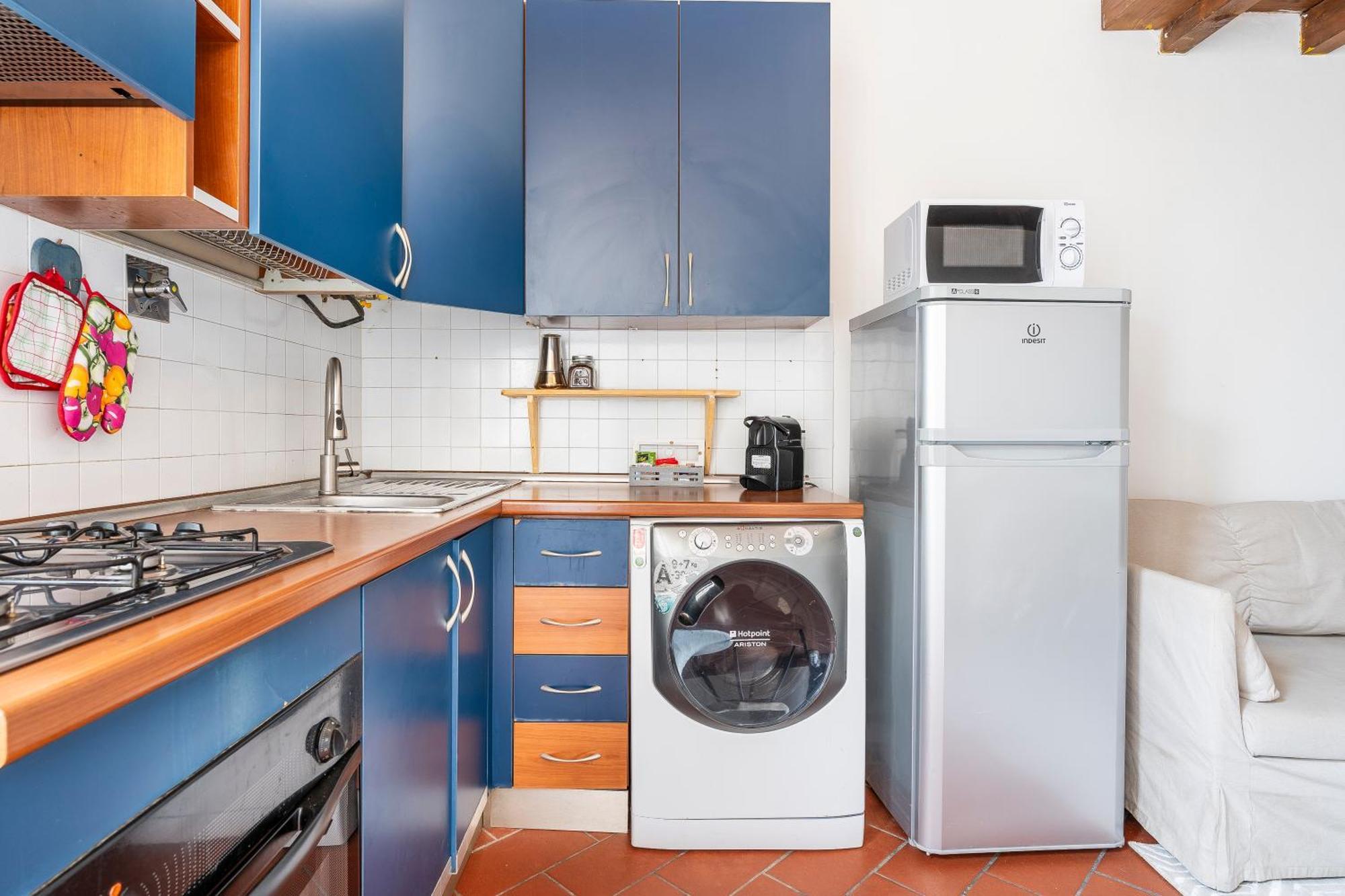 Apartment Piazza Santo Spirito Con 2 Matrimoniali Florence