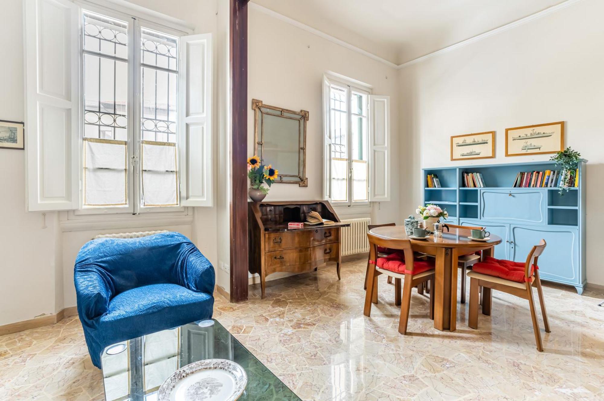 Apartment Bright With Private Garden And Balcony Florence