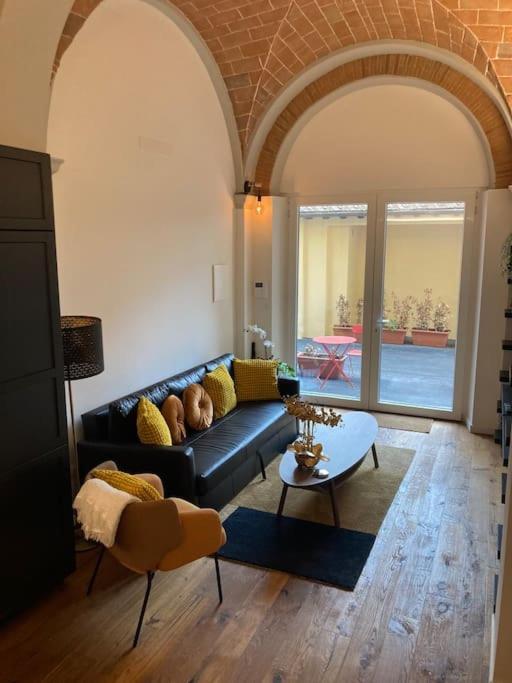Chic Retreat Gem Florence