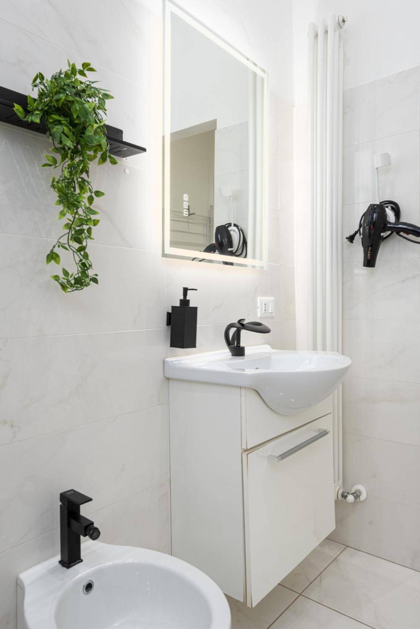 Apartment Elegante Con Giardino Privato, Jacuzzi Nel Cuore Di Florence