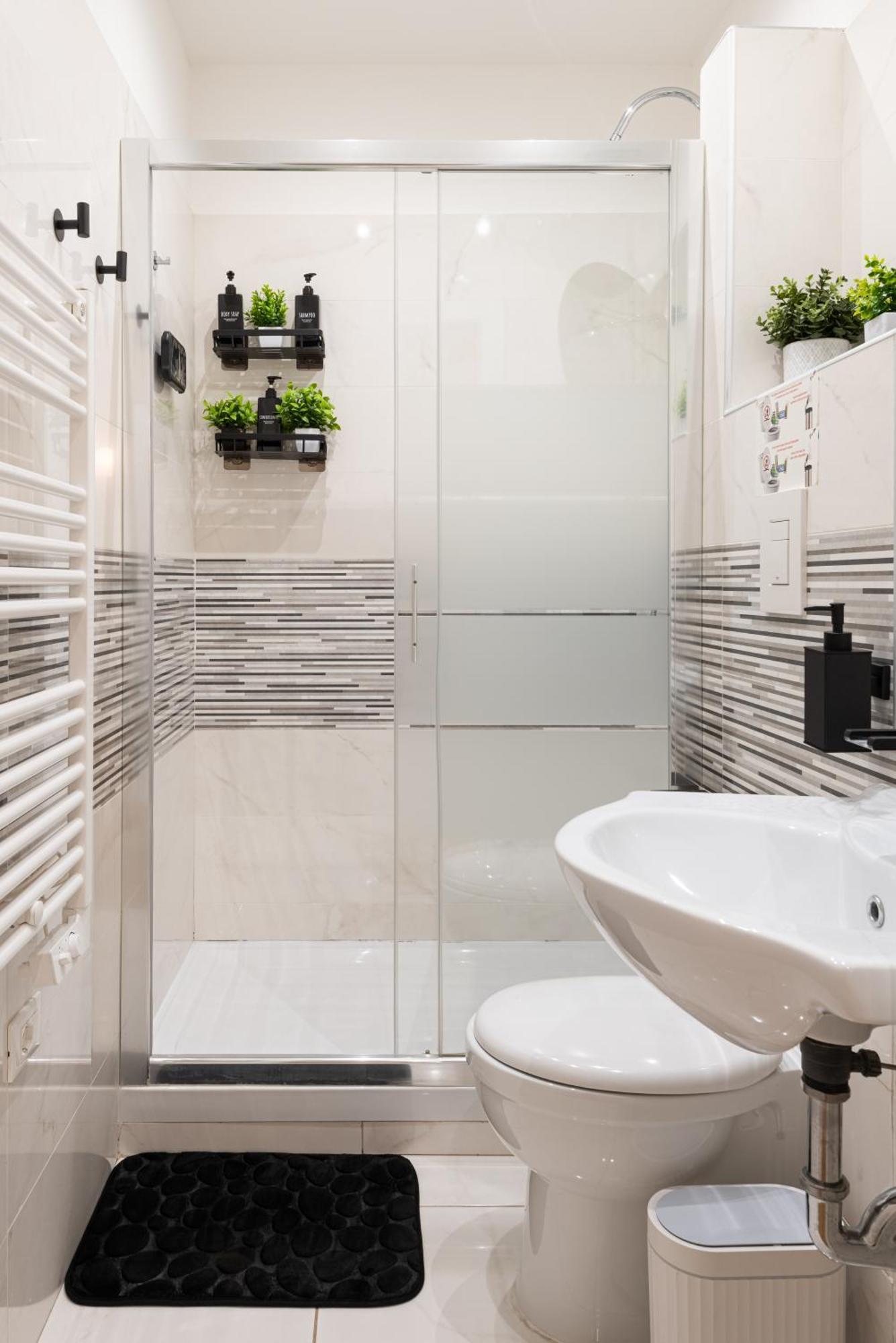 Elegante Con Giardino Privato, Jacuzzi Nel Cuore Di *