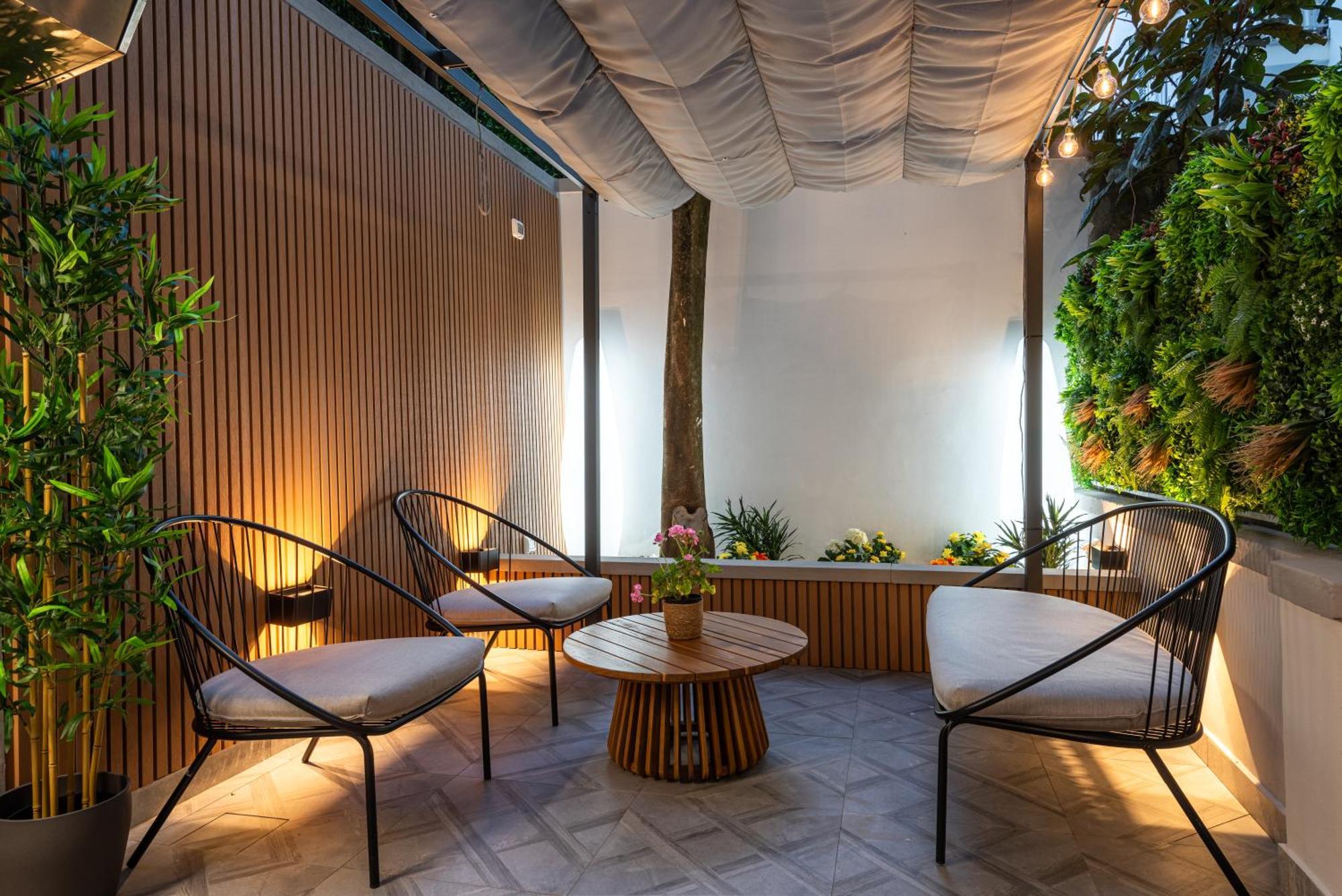 Appartamento Elegante Con Giardino Privato, Jacuzzi Nel Cuore Di Firenze