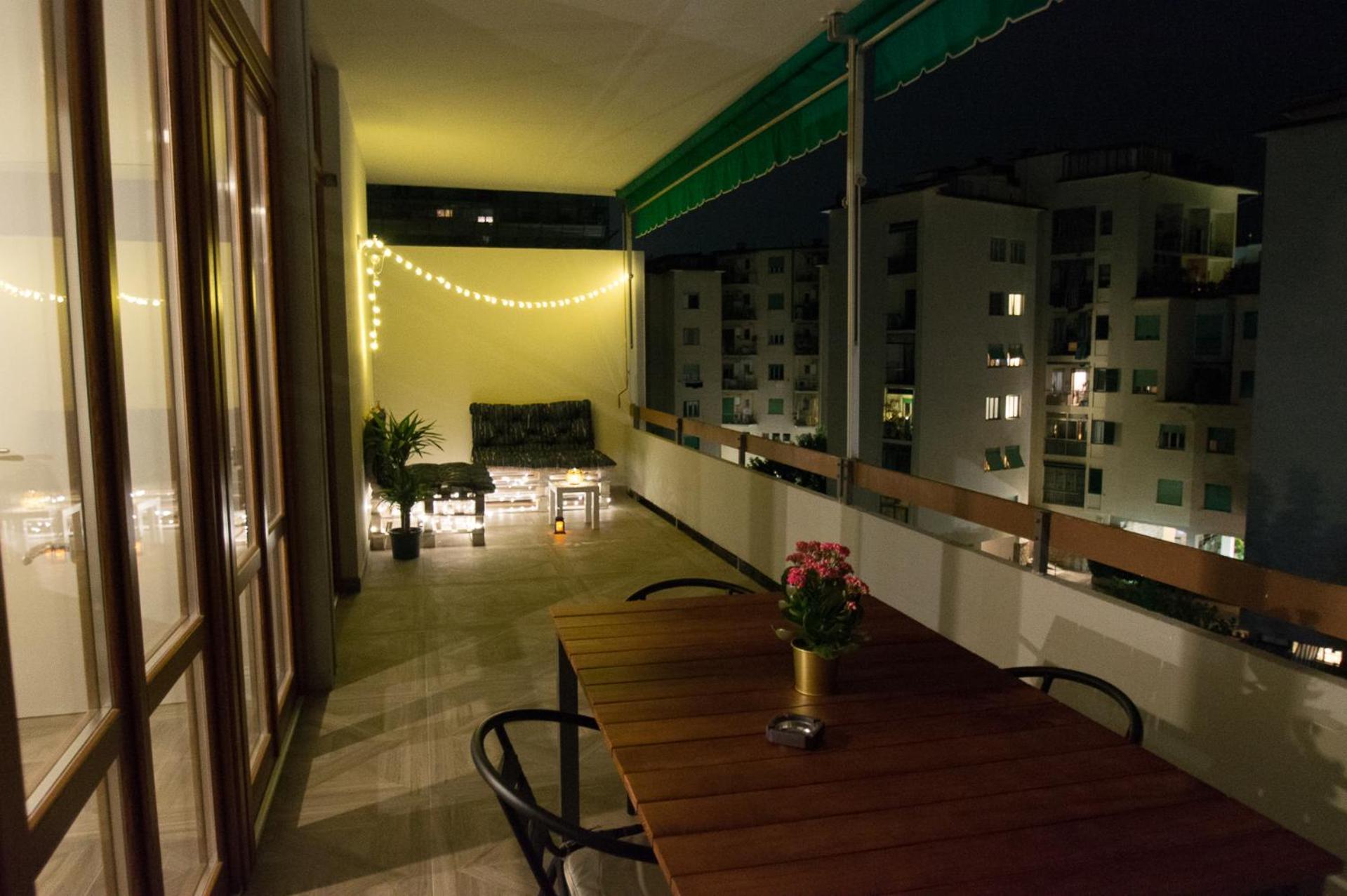 Loggia 27 Three-room Apartment Florence