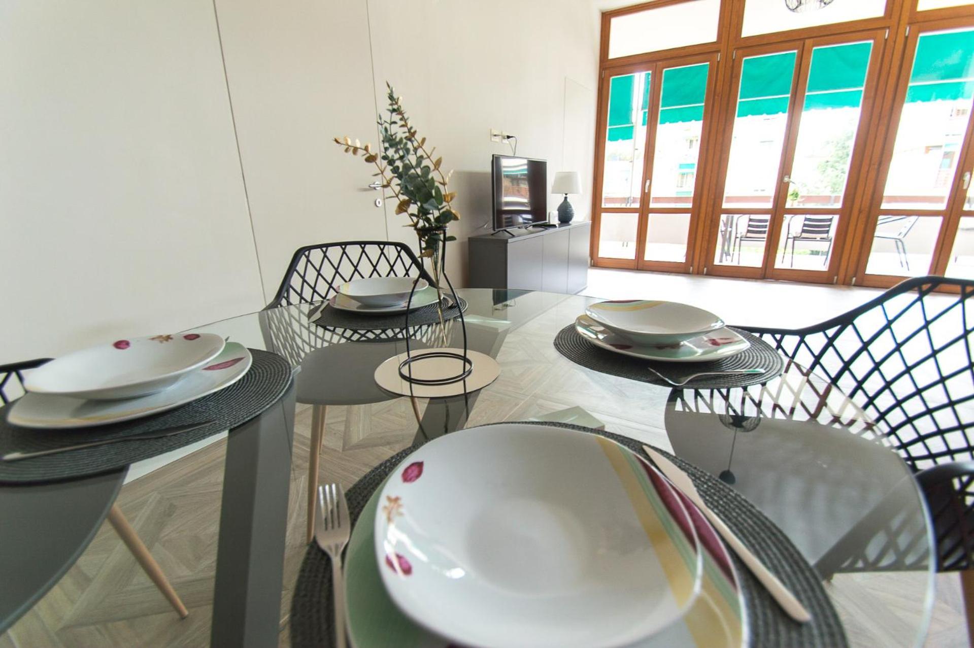 Loggia 27 Three-room