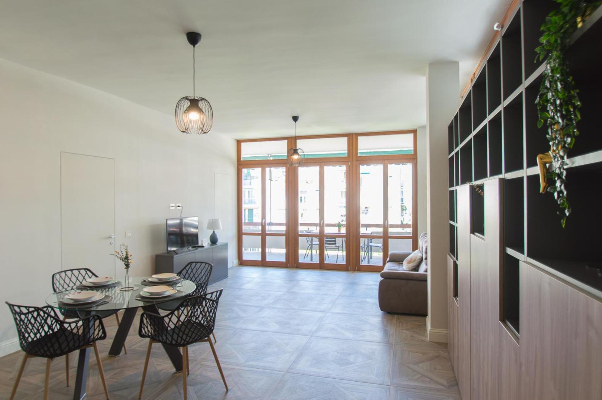 Apartment Loggia 27 Three-room Florence