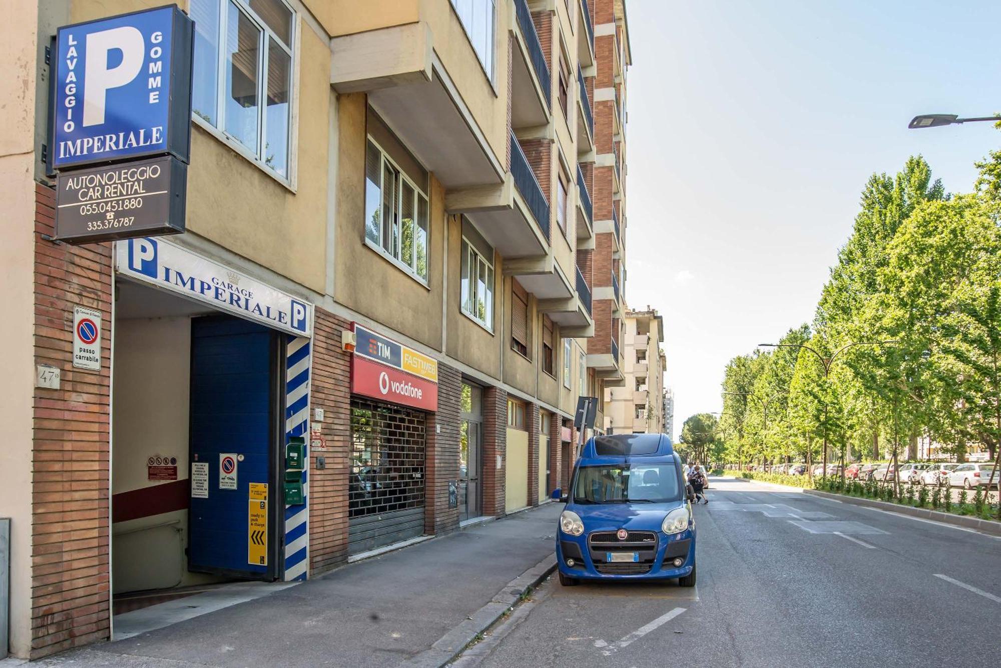 Apartment Lusa With Free Private Parking Florence